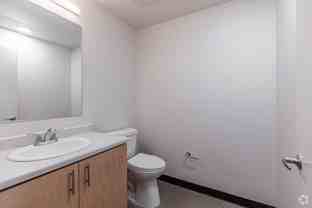 5827 Ne Prescott St - Photo 1 of 1