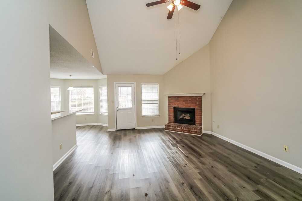 7107 Puddin Ln - Photo 3 of 10