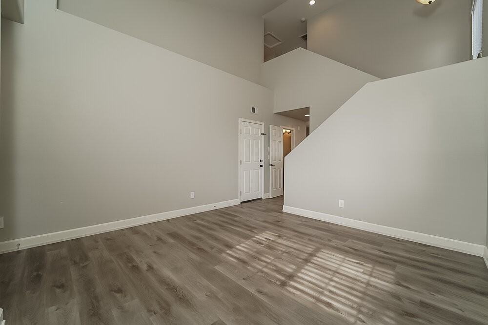 5065 Pelican St - Photo 5 of 17
