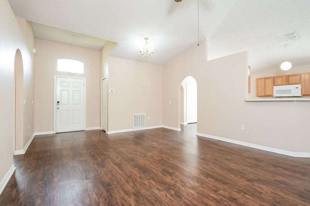 1839 Corner Meadow Cir - Photo 4 of 16
