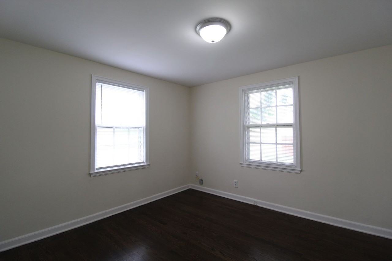 504 E 27th Ave - Photo 6 of 8