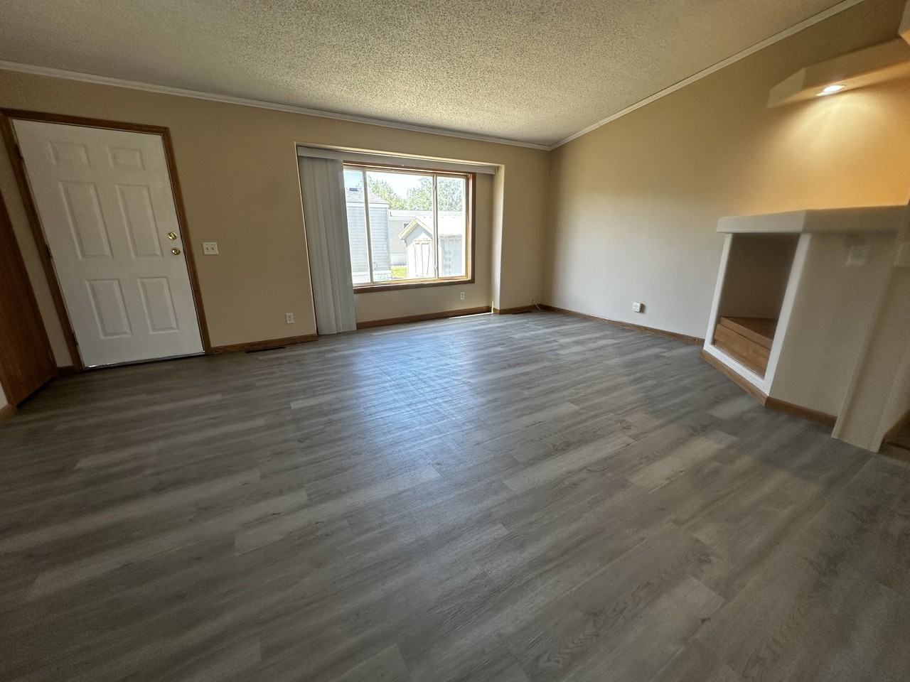 12 Rainier St N #12RA - Photo 5 of 29