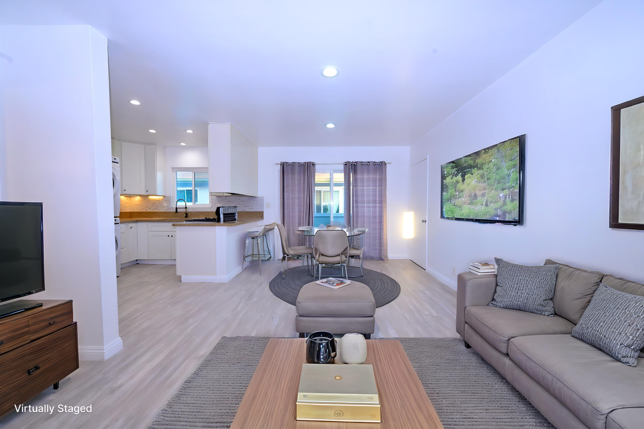 477 Fairview Ave #E - Photo 4 of 39