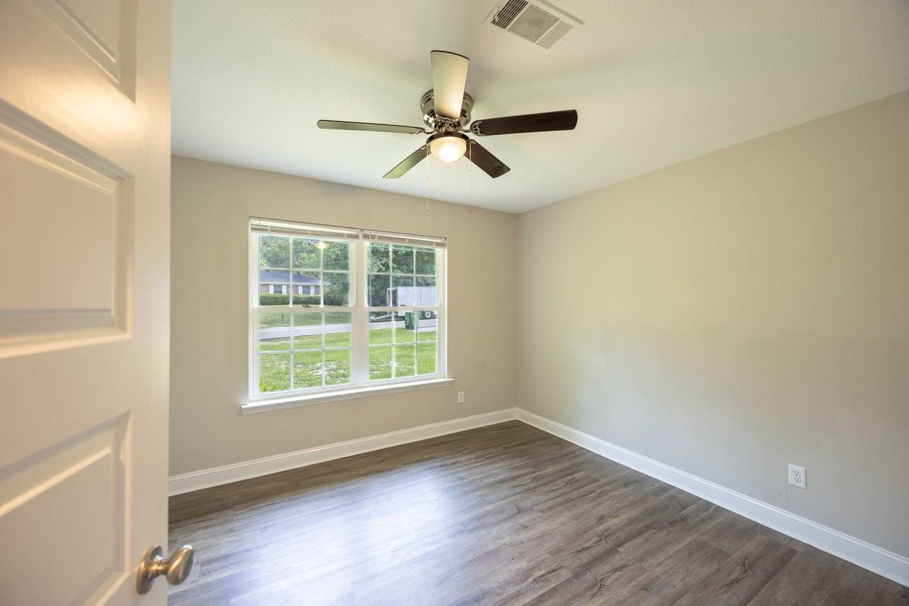 603 Marvin Ave - Photo 6 of 10