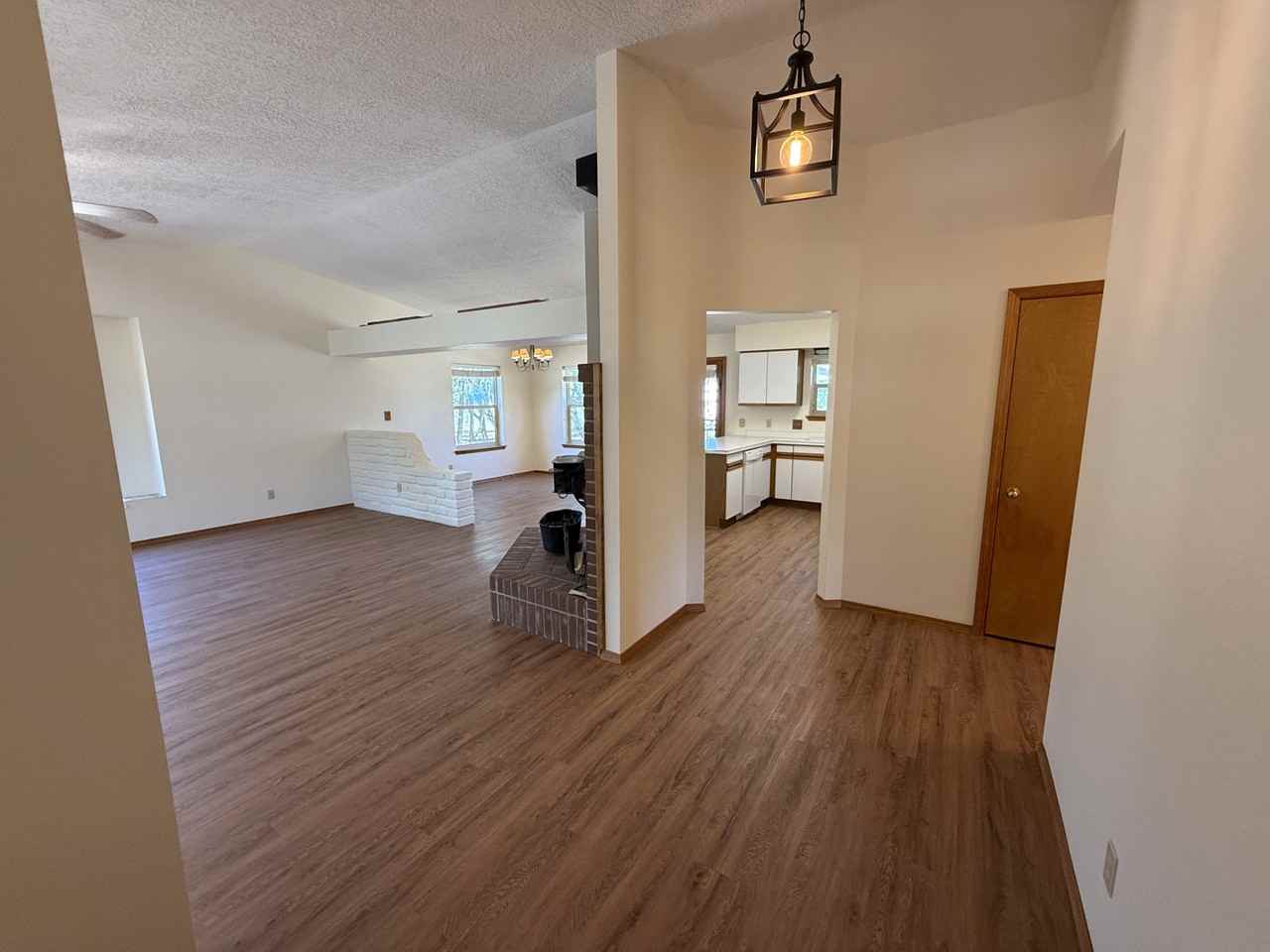 1 Autumnwood Ct #1 - Photo 2 of 30
