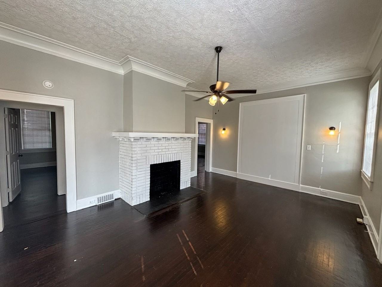 Cedar Avenue 1261 and 1263 - Photo 2 of 29