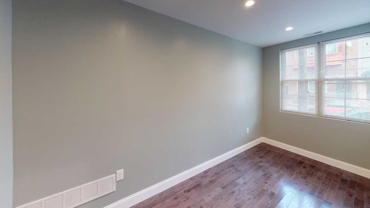 Newly constructed Hawthorne home by Washington Square West - Photo 7 of 11