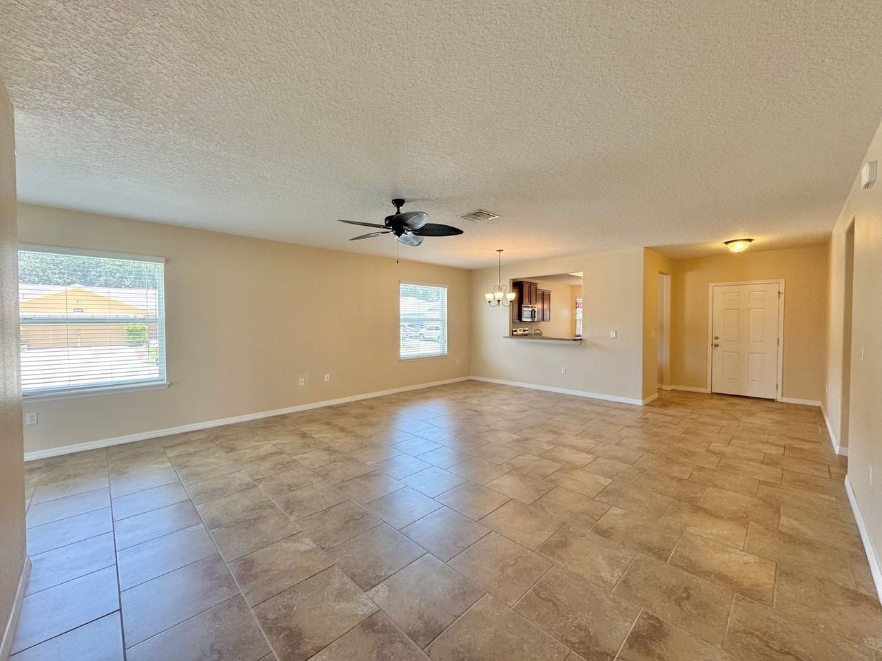 1445 Wallace Manor Pass - Photo 3 of 27