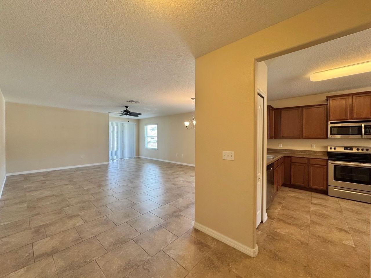 1445 Wallace Manor Pass - Photo 6 of 27