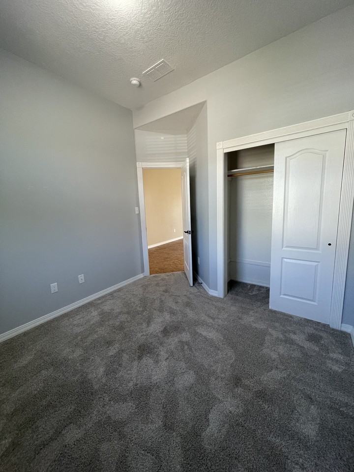 Minturn Ct Ne #1 - Photo 5 of 25