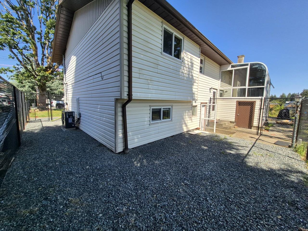 775 Revilo Pl #1 - Photo 2 of 13