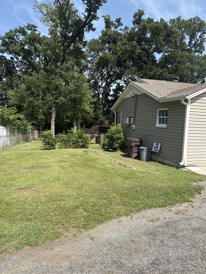 1100 S Trade Days Blvd #1 - Photo 2 of 15