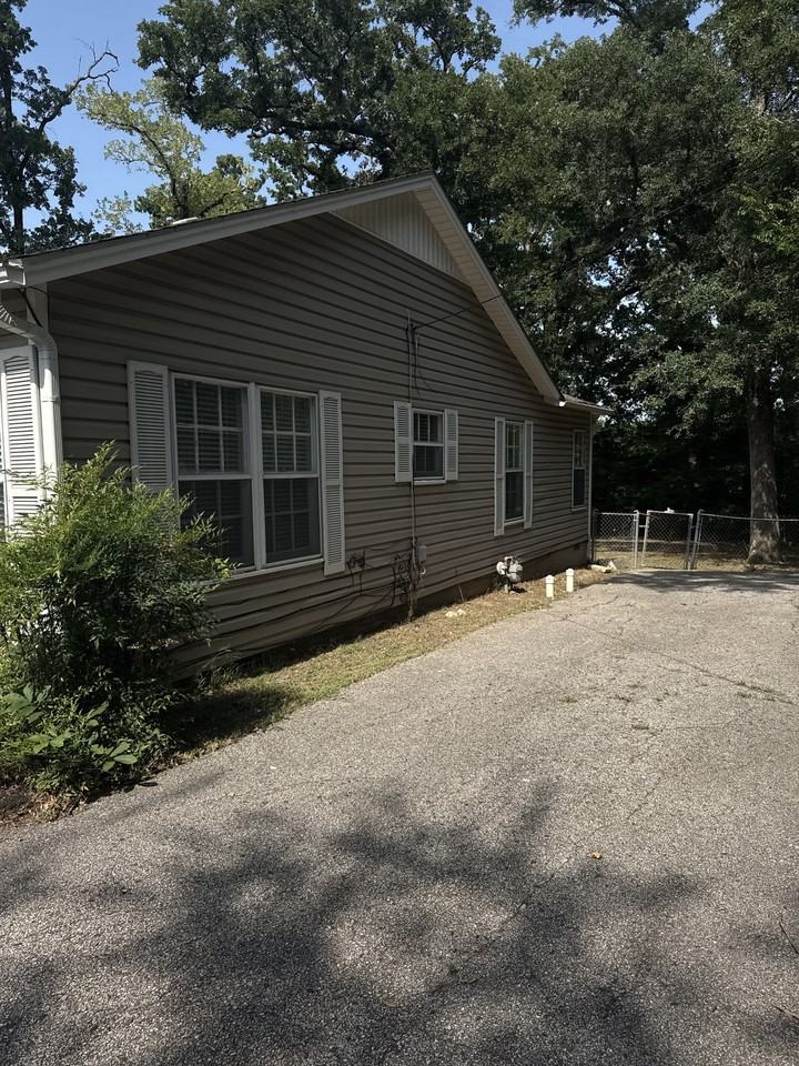 1100 S Trade Days Blvd #1 - Photo 4 of 15