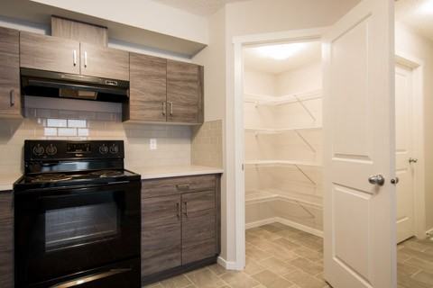 4705 A-4705 49 Avenue #A - Photo 3 of 16