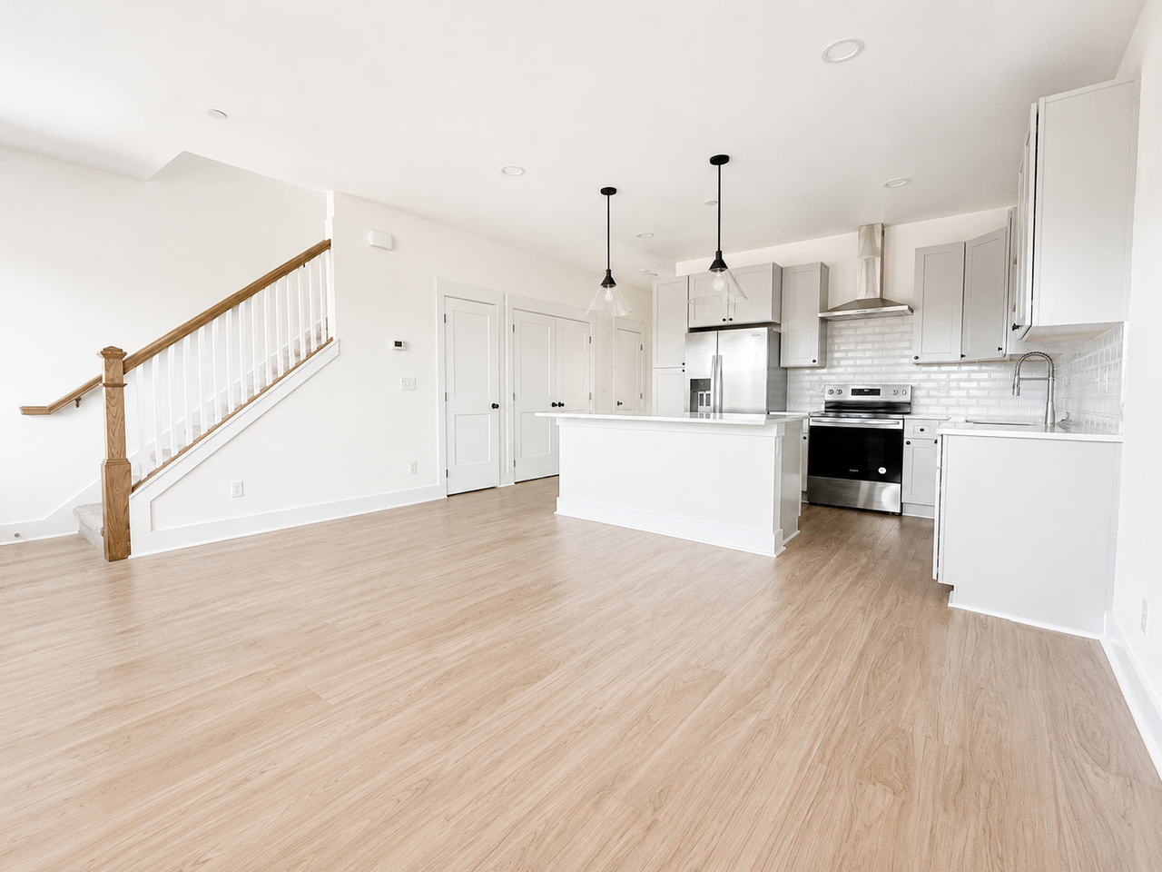 1385 Meridian St - Photo 7 of 40