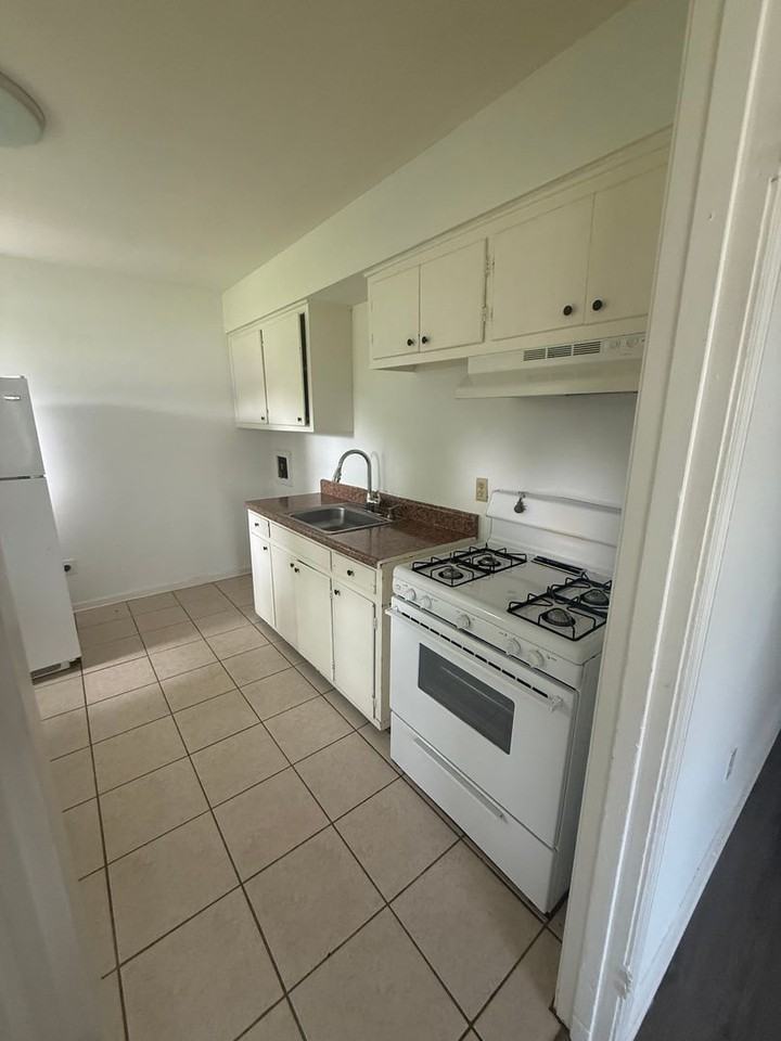 7983 Martha Rd - Photo 2 of 5