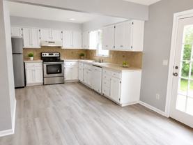 La Chateau Duplexes - Photo 1 of 1