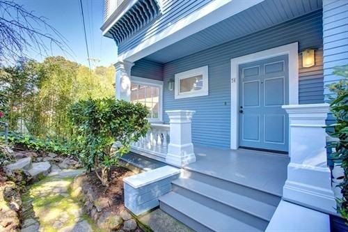 34 Bulkley Ave - Photo 2 of 11
