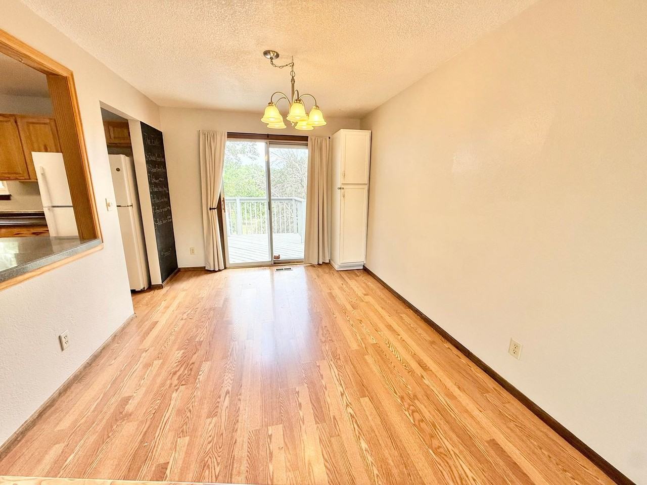 6515 Flintridge Dr - Photo 7 of 33