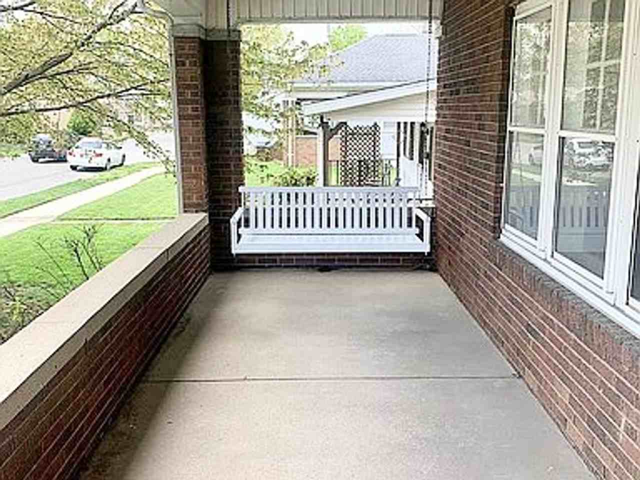 2024 Crawford St - Photo 2 of 19