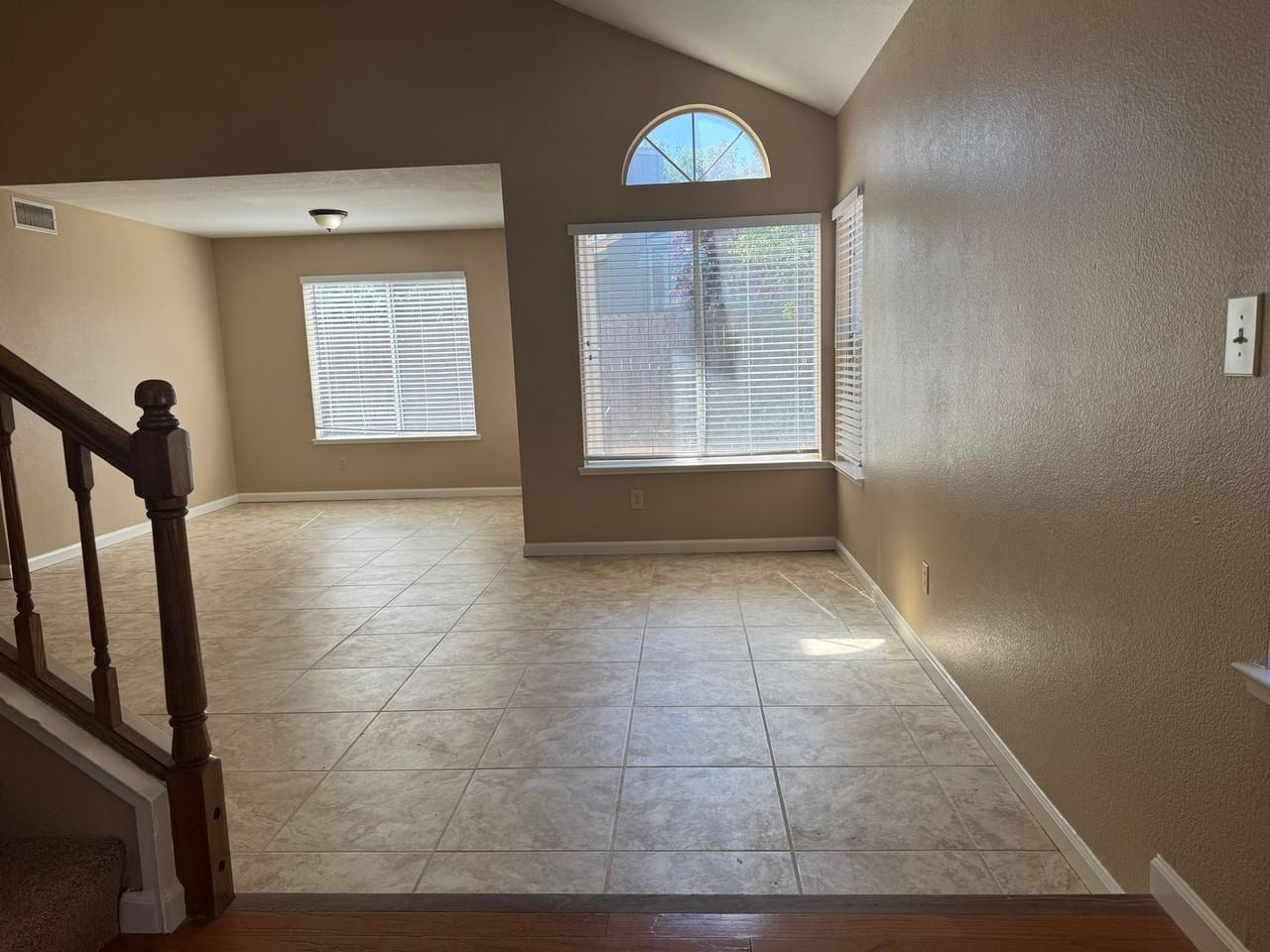 8459 Leaning Tree Ct - Photo 2 of 20