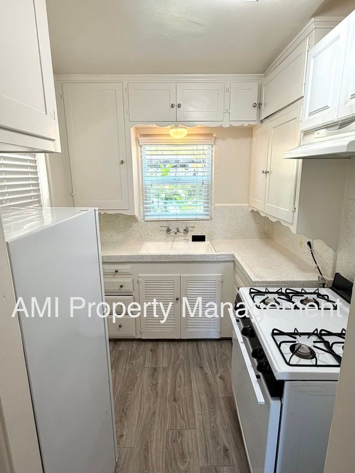 4177 Utah St - Photo 3 of 7