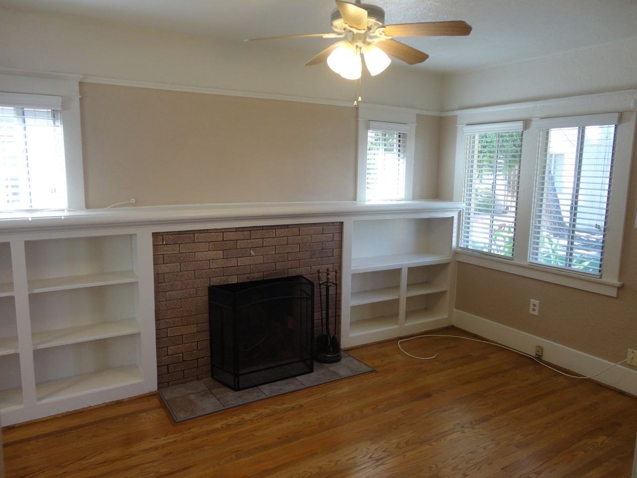 3359 30th St - Photo 5 of 11