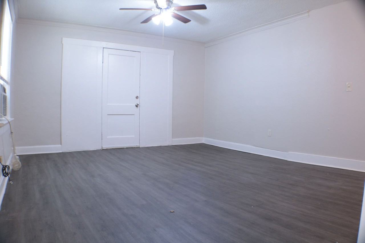 Summit Apartments/Prikili Properties LLC - Photo 2 of 13