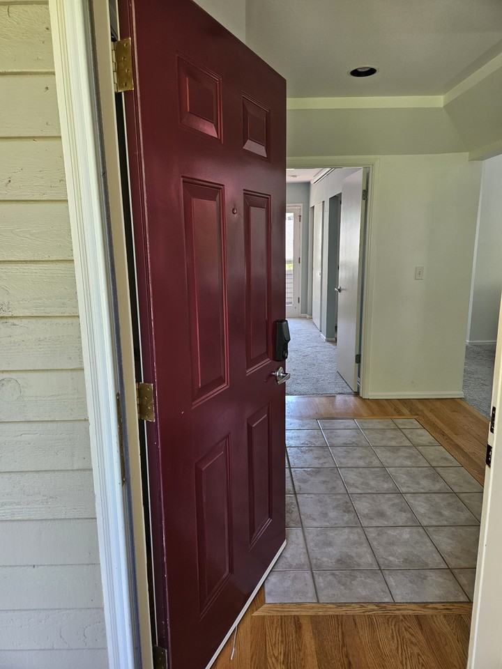 9009 Avondale Road Northeast - 1Unit M226 #M226 - Photo 5 of 50