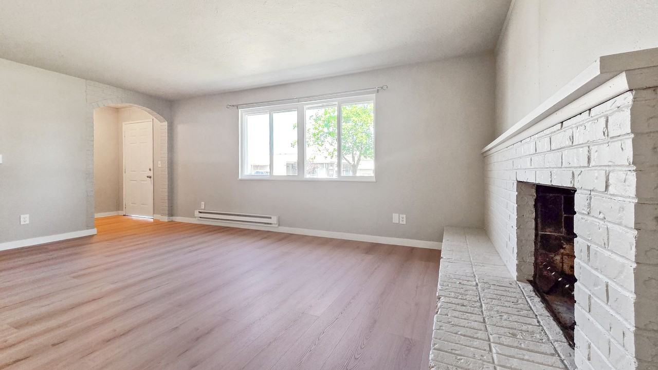 13959 Se 173rd Pl - Photo 2 of 10