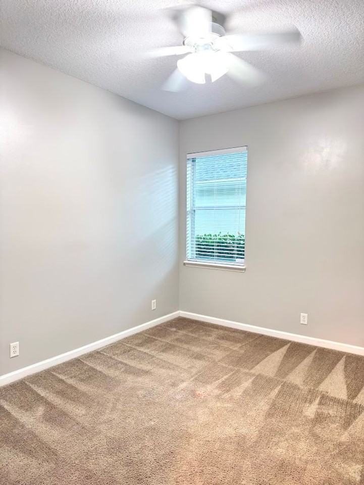 116 Boatsman Way - Photo 7 of 23