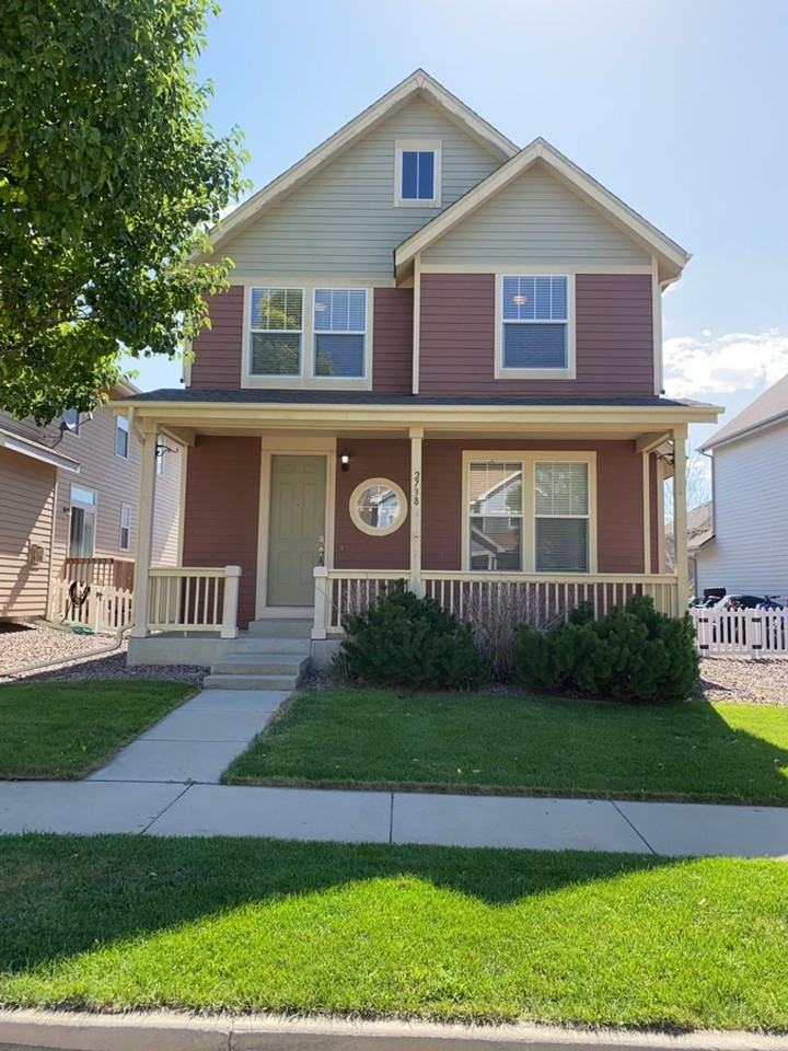 2738 Port Place Dr - Photo 2 of 40
