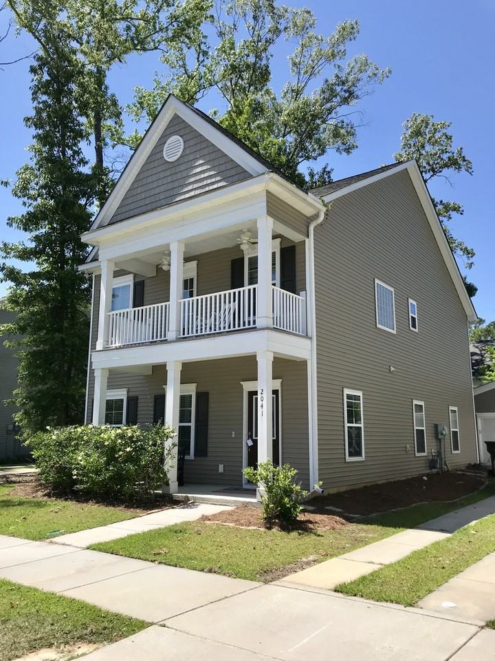 2041 Maybelles Ln - Photo 2 of 21