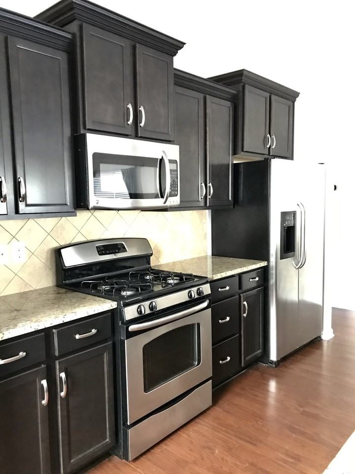 2041 Maybelles Ln - Photo 6 of 21