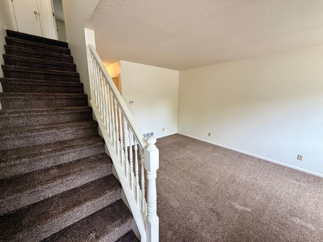4848 Basswood Dr - Photo 2 of 21