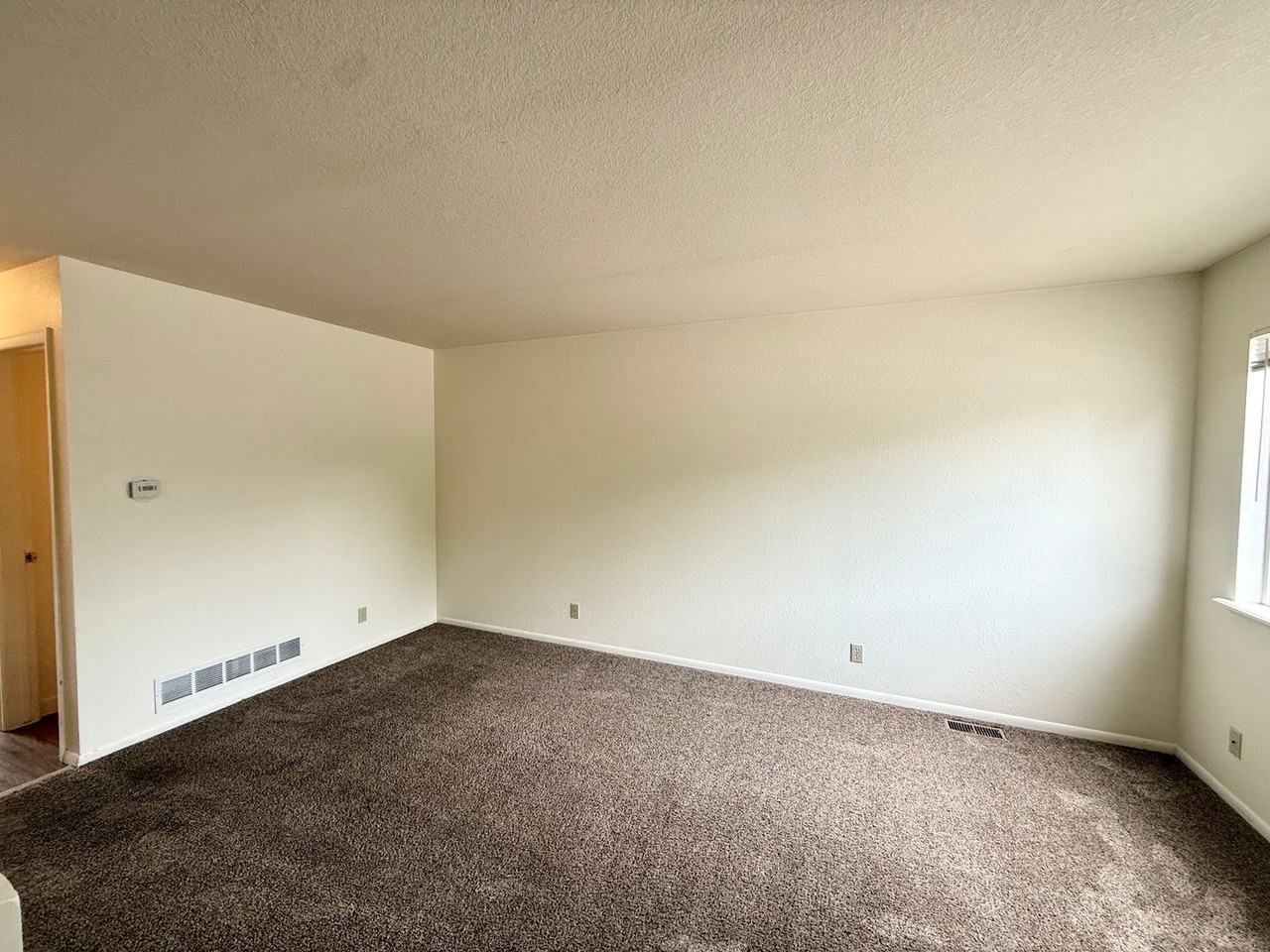 4848 Basswood Dr - Photo 3 of 21