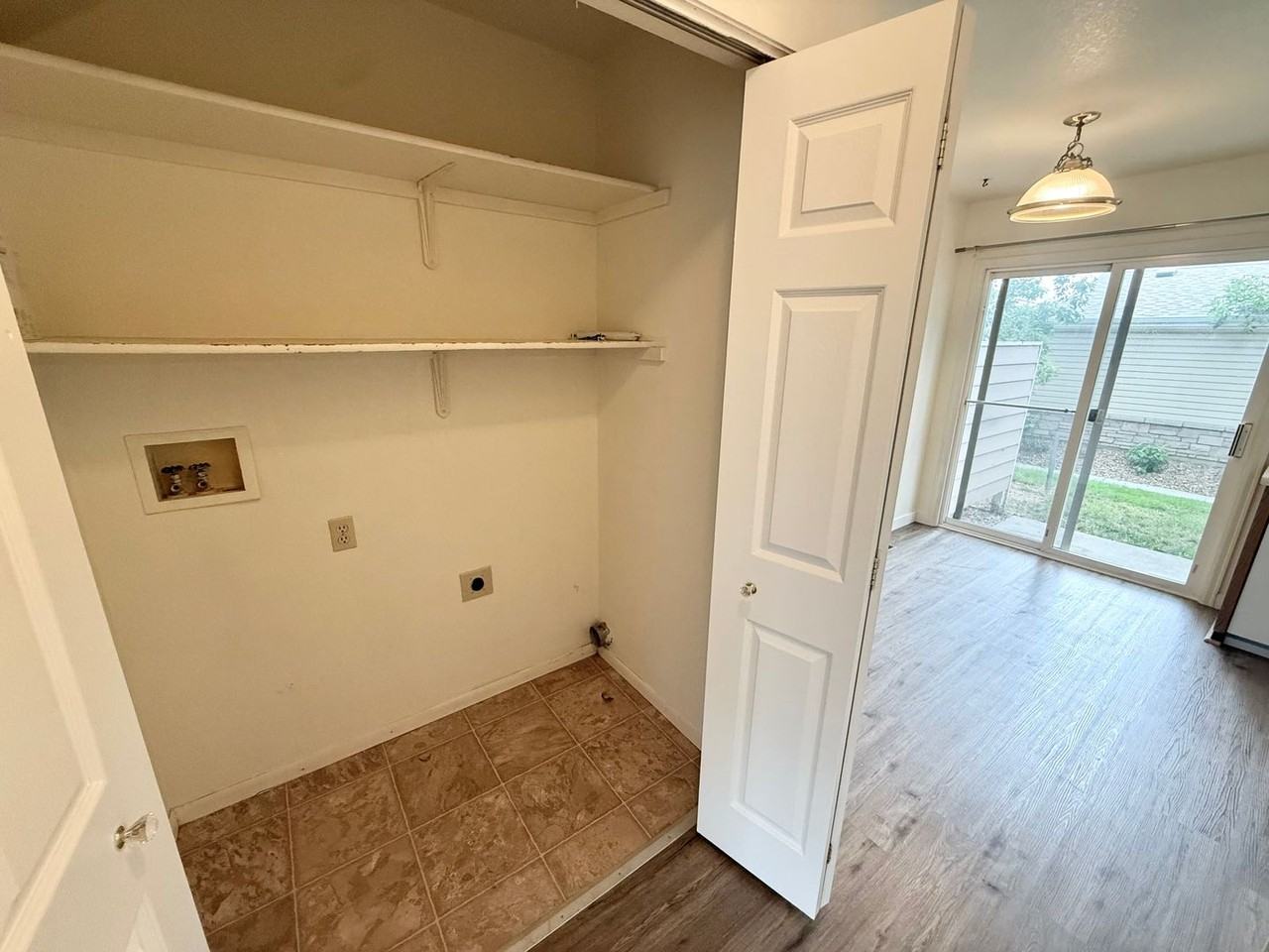 4848 Basswood Dr - Photo 6 of 21