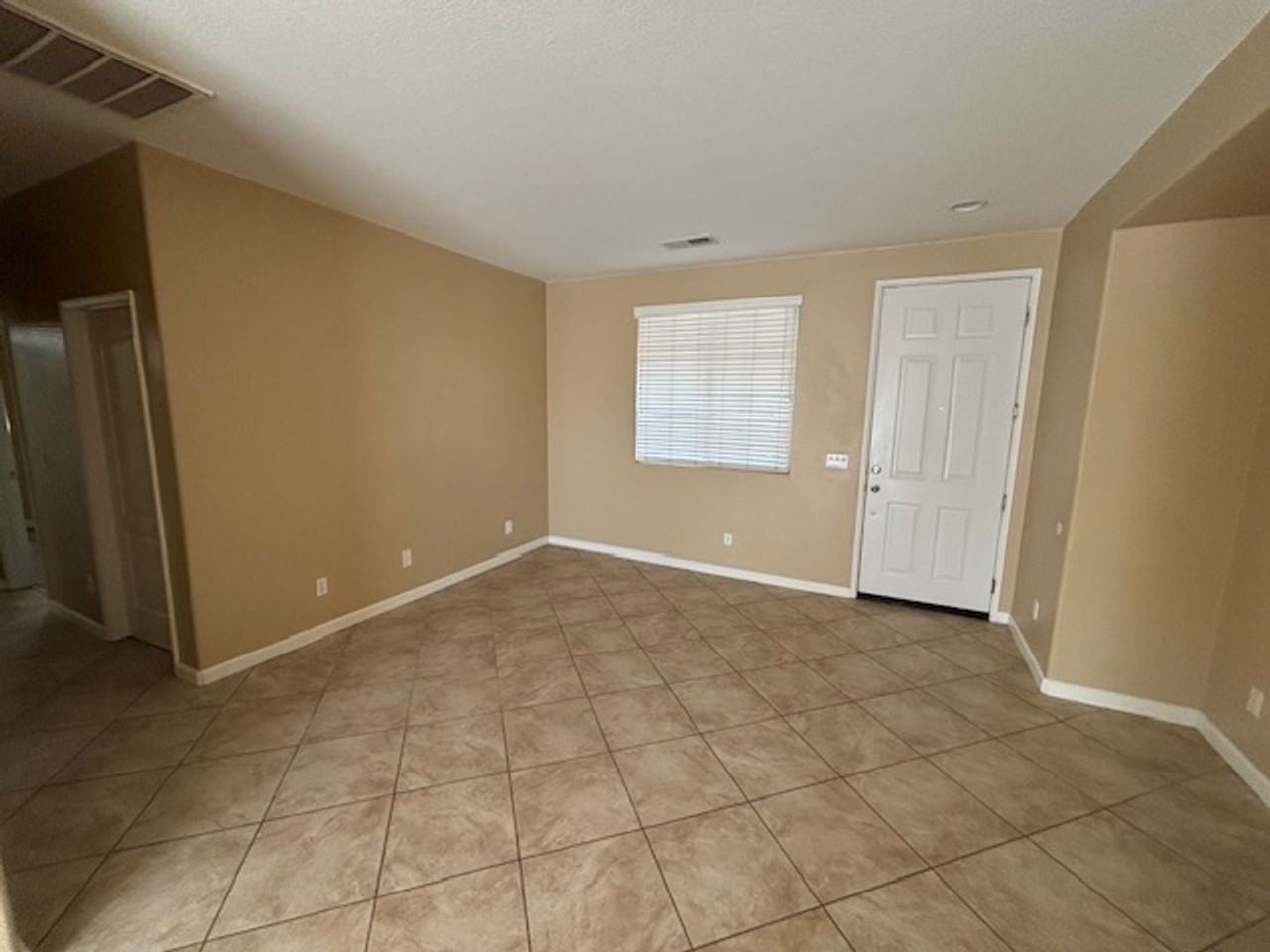 616 Morningside Ct - Photo 7 of 16