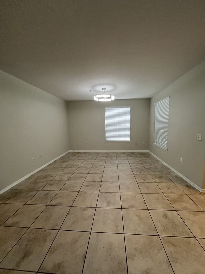 5957 Westgate Dr #1912 - Photo 3 of 29