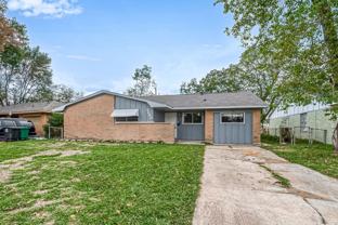 5646 Cedarburg Dr - Photo 1 of 1