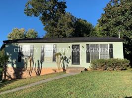 featured image of 2218 Cloverleaf Cir Se