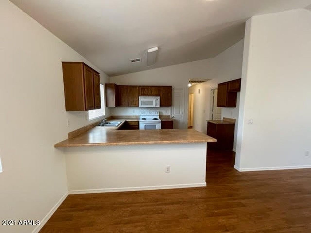 23438 W Cocopah St - Photo 6 of 31