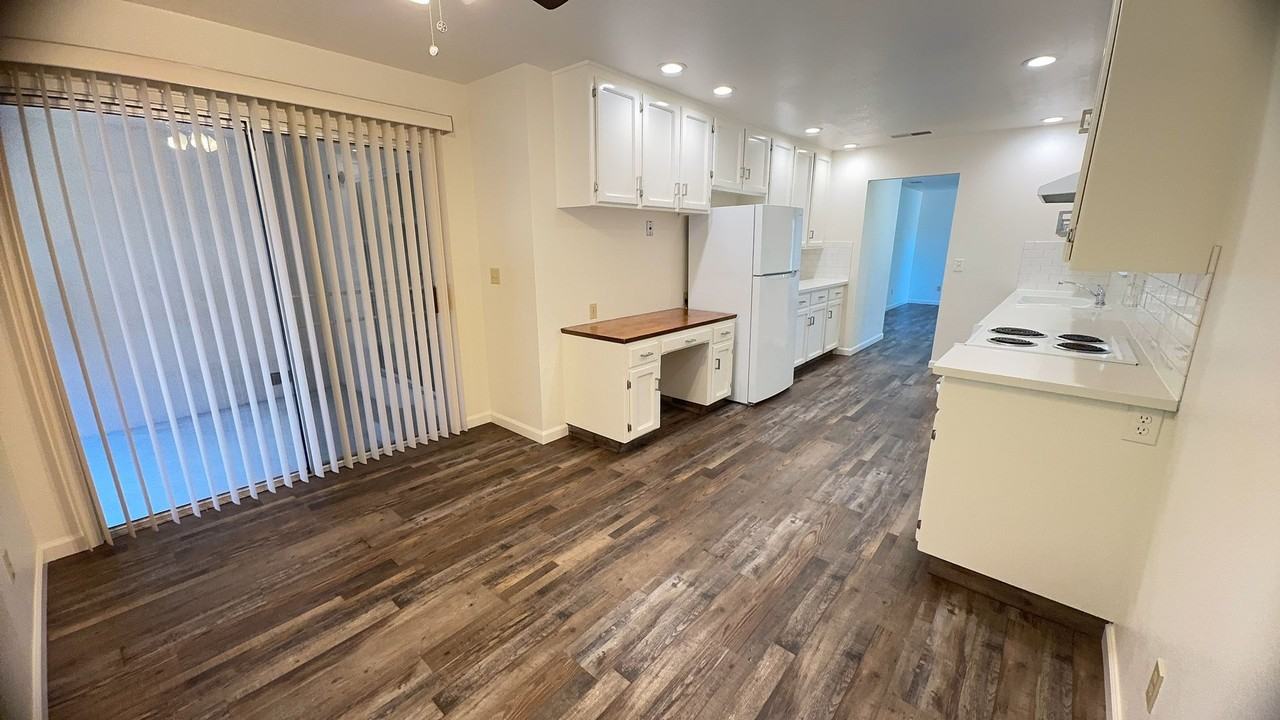 3469 Claremont Ave - Photo 5 of 12