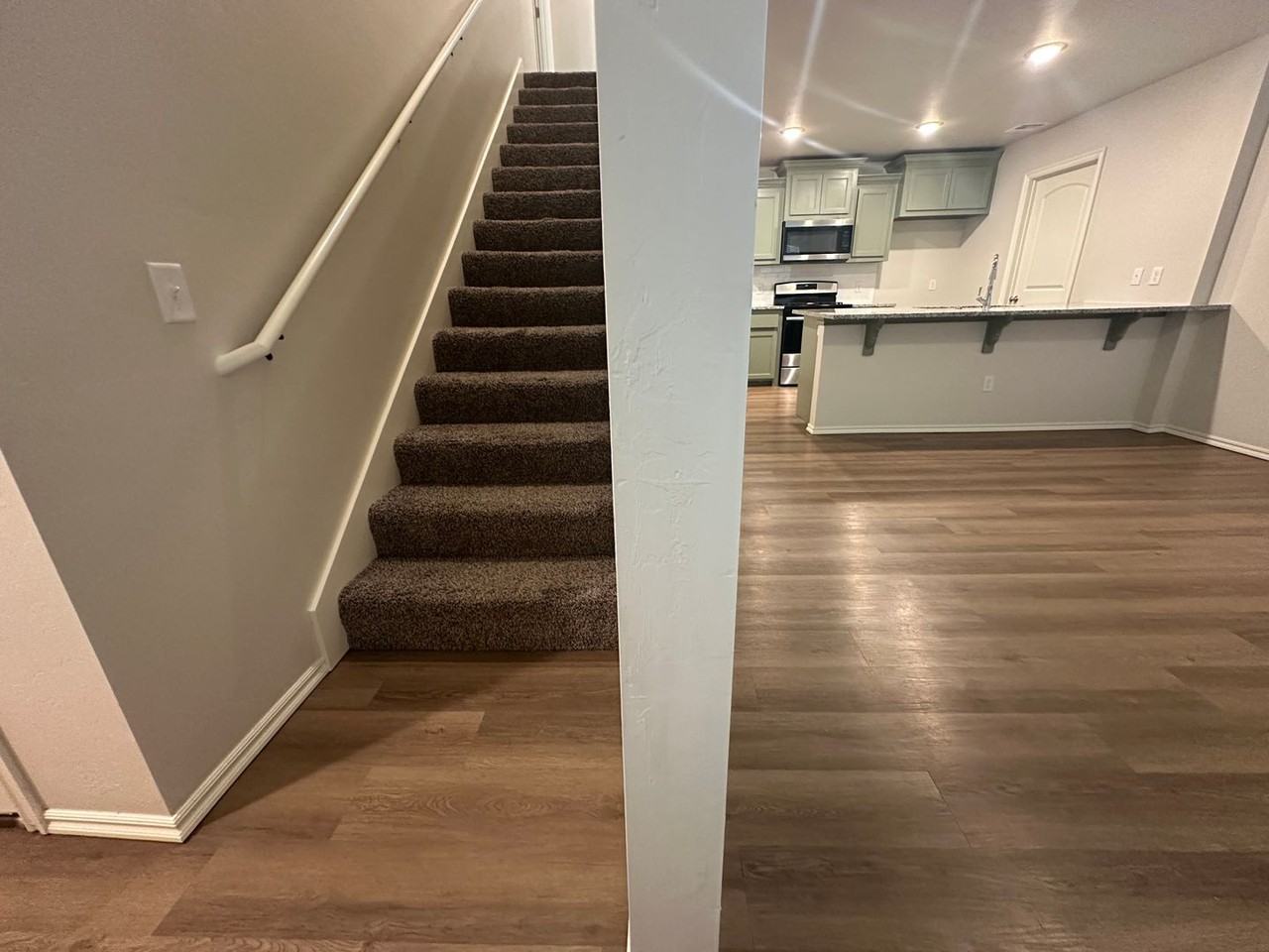 10814 Nw 119th Pl - Photo 6 of 37