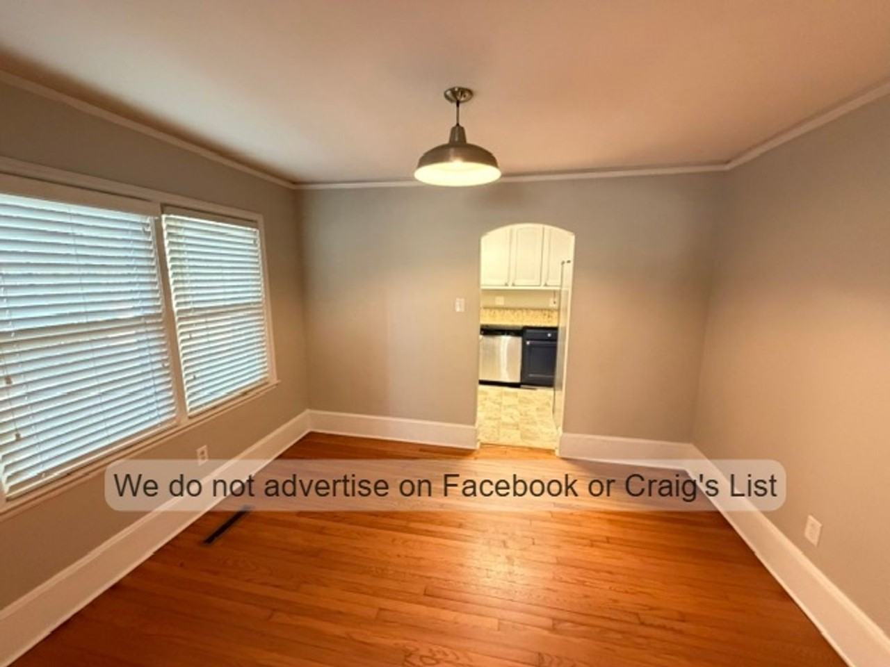 218 Woodrow St - Photo 3 of 13