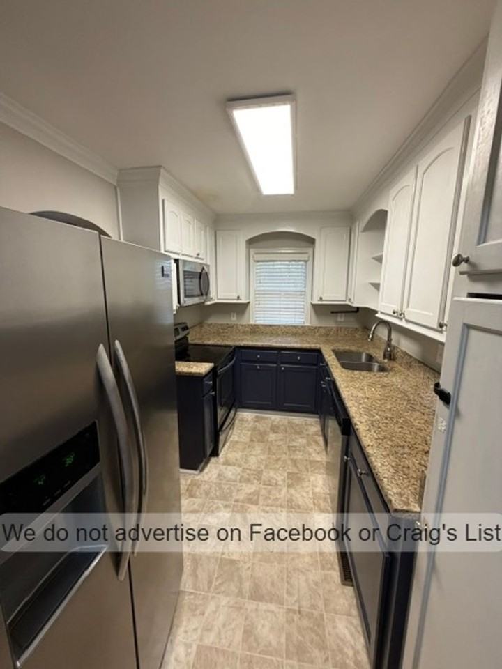218 Woodrow St - Photo 4 of 13