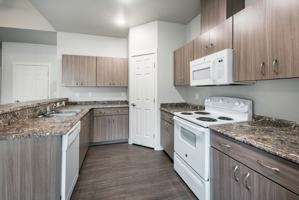 featured image of 7103 Enoch Dr