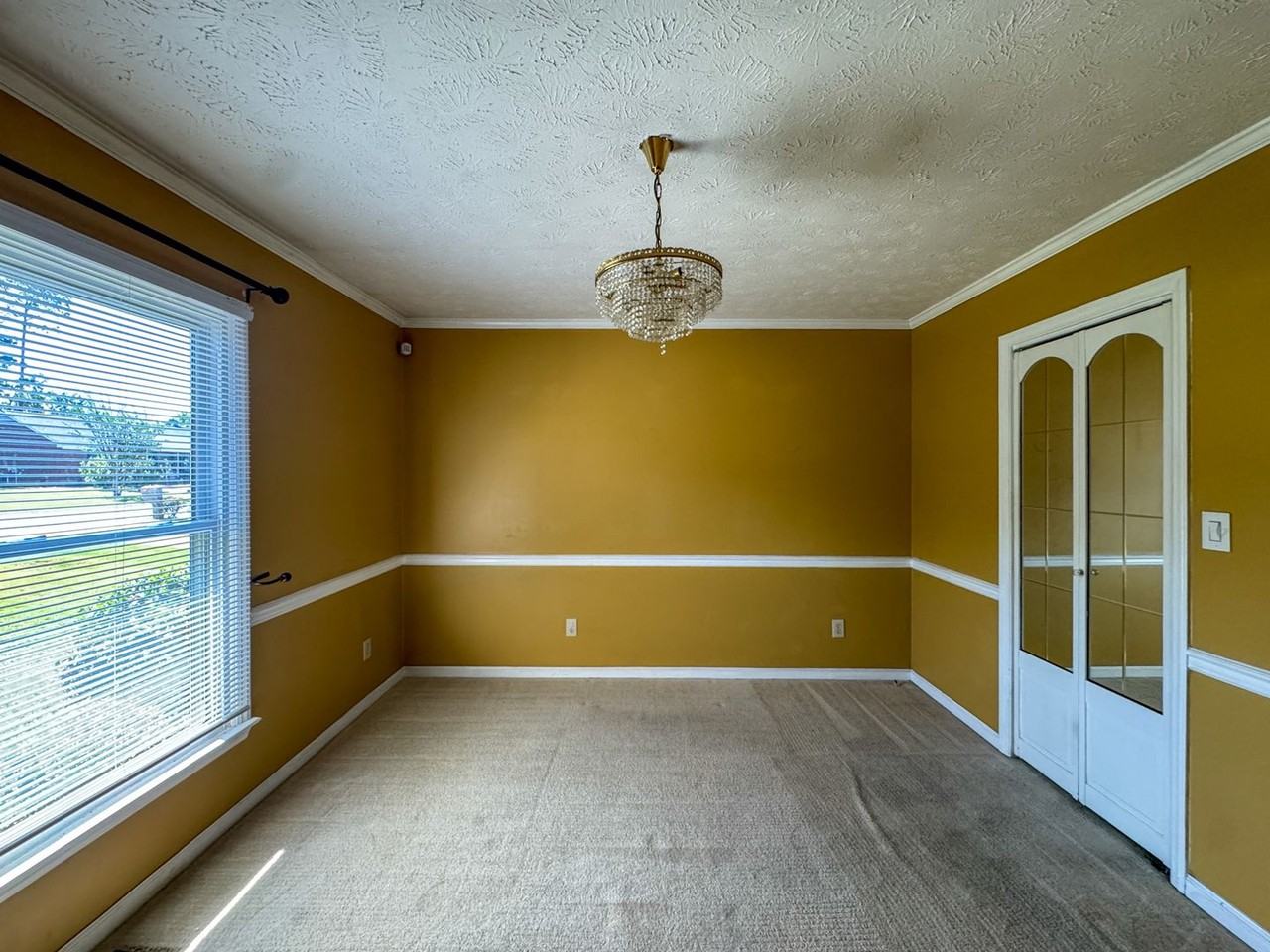 6875 Baystone Rd - Photo 5 of 26