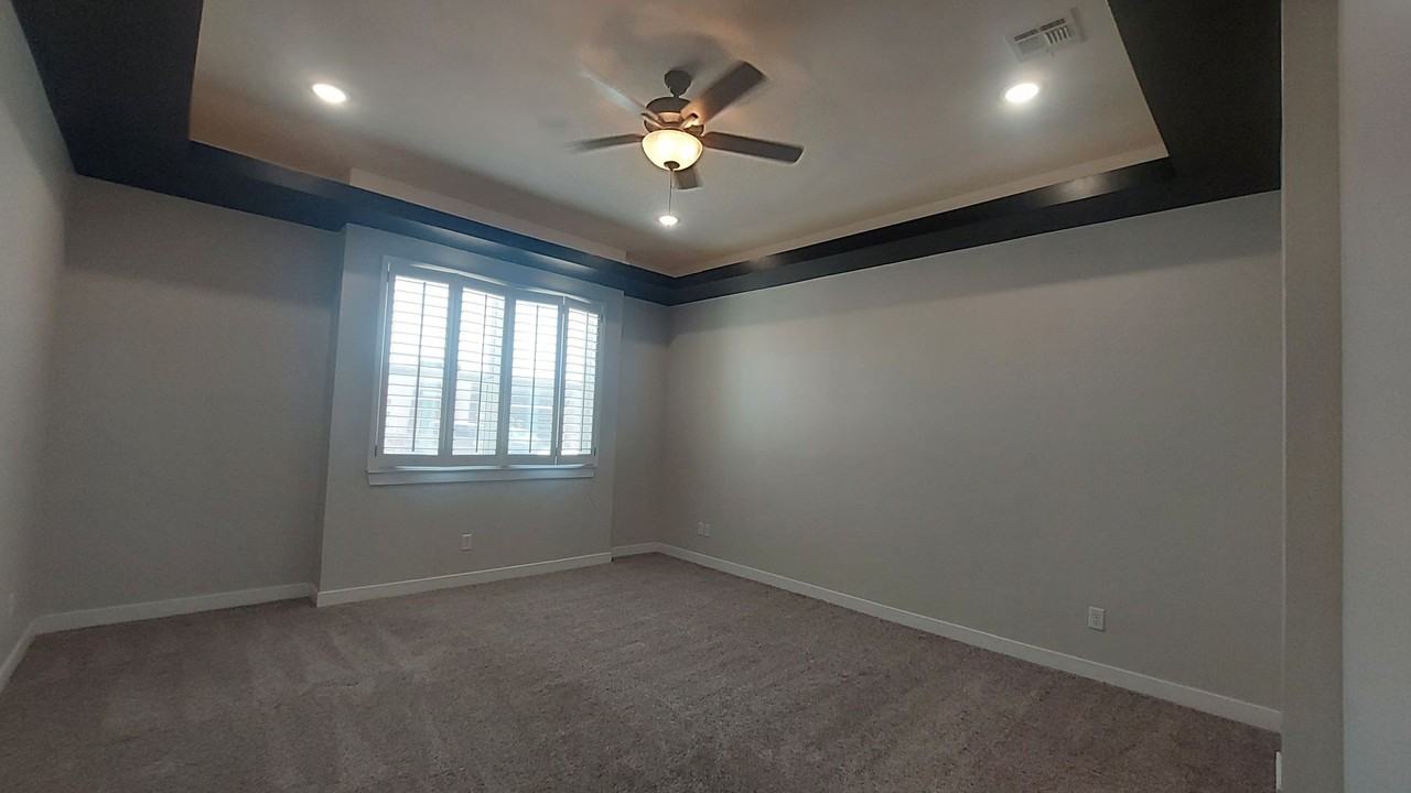 12349 Desert Wolf Ave - Photo 6 of 50