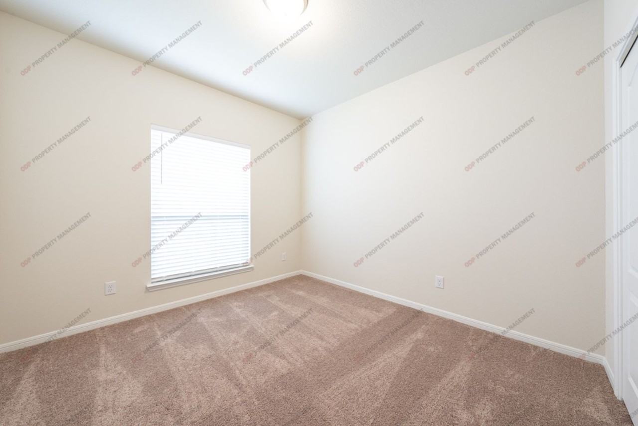 742 Friar Tuck Dr - Photo 7 of 27
